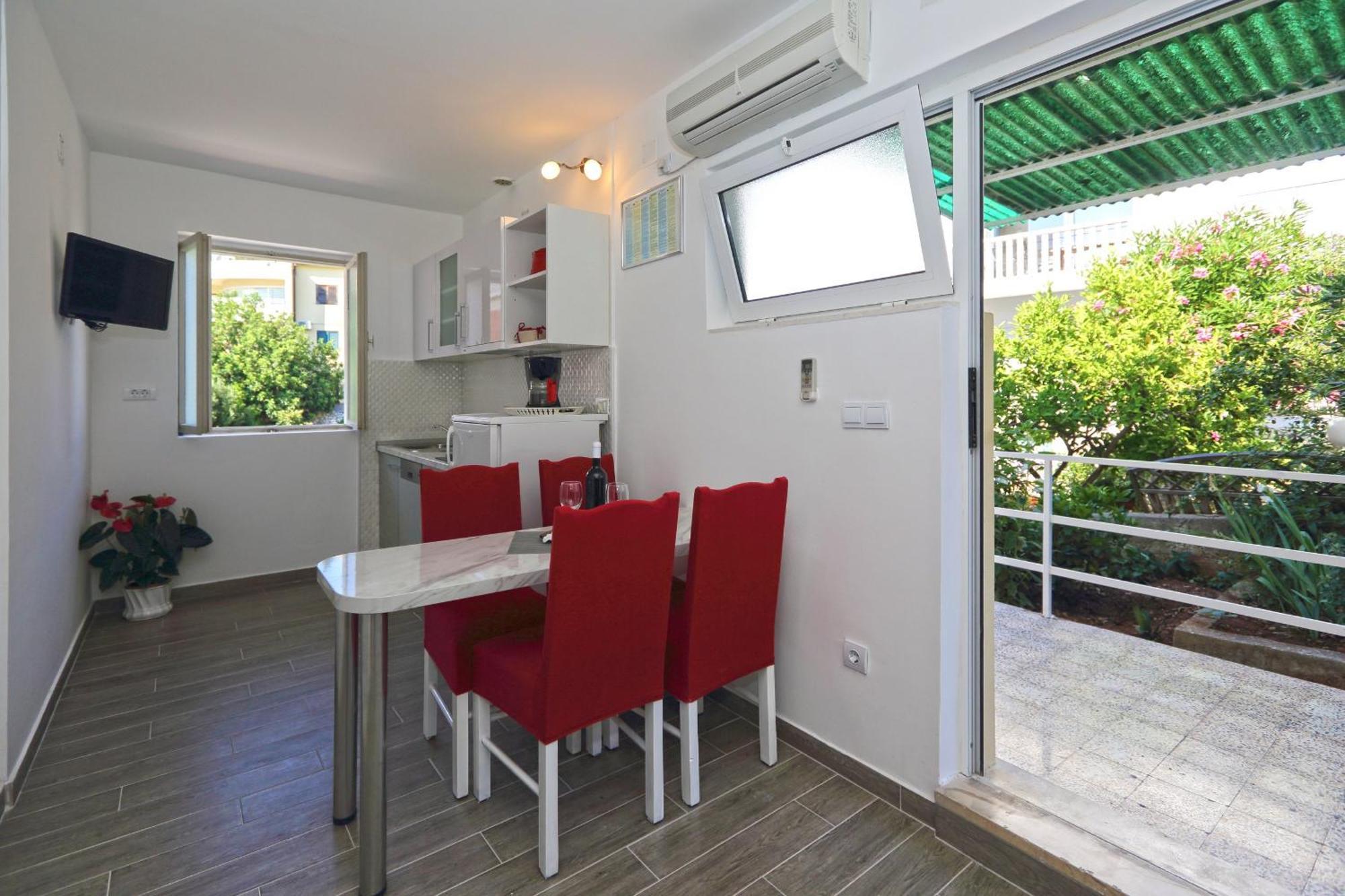 חוואר Apartments Grgo מראה חיצוני תמונה