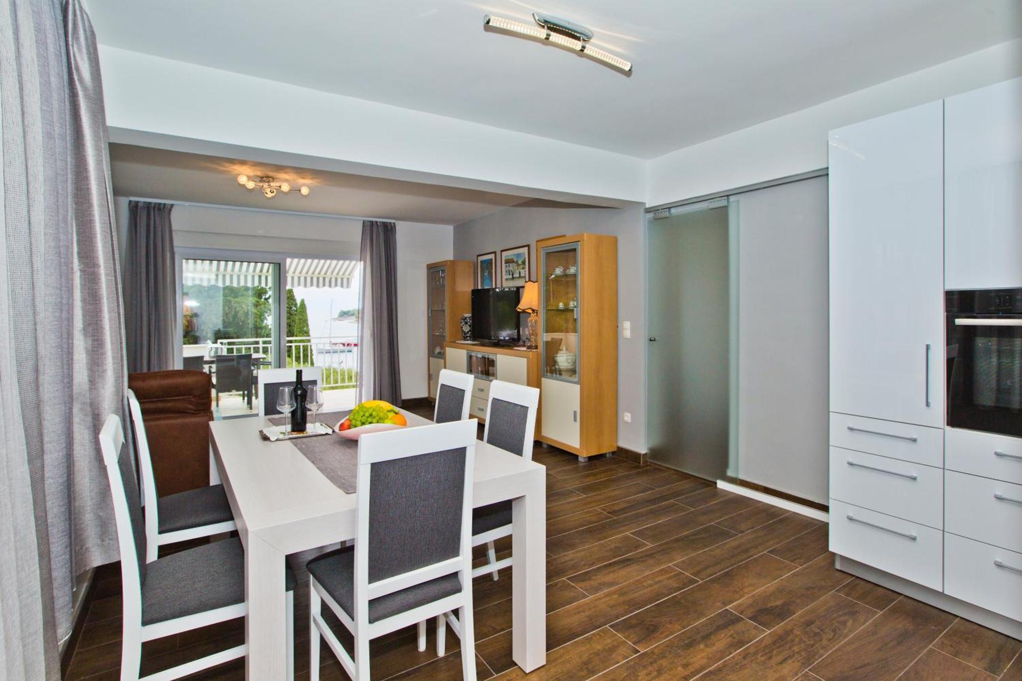 חוואר Apartments Grgo מראה חיצוני תמונה