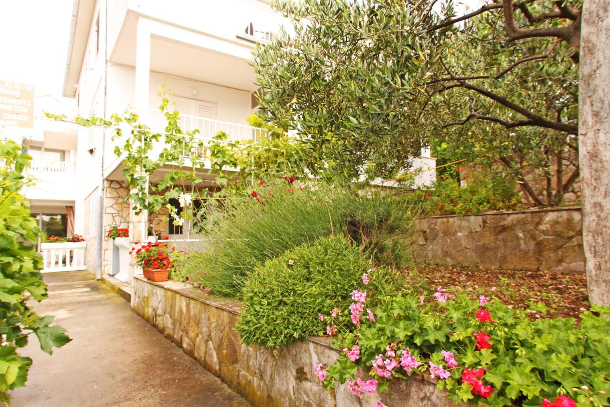 חוואר Apartments Grgo מראה חיצוני תמונה